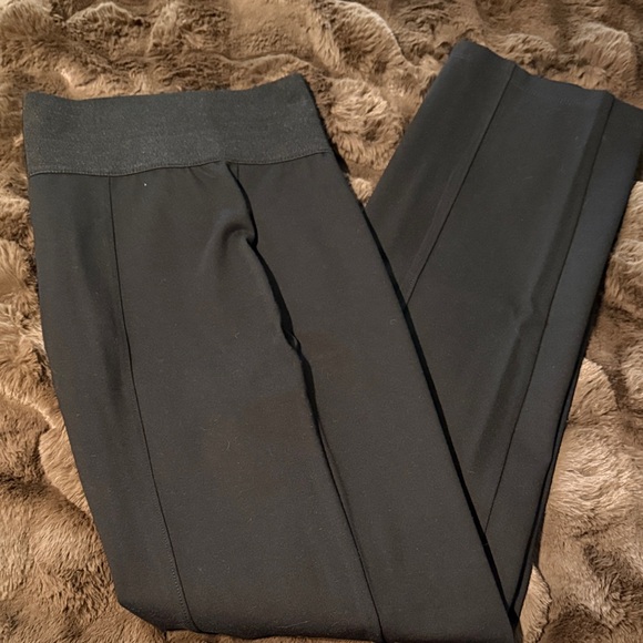 Nygård Luxe Slims Black Pants – 1X (16–18) – Stretch Straight Leg - Picture 2 of 4